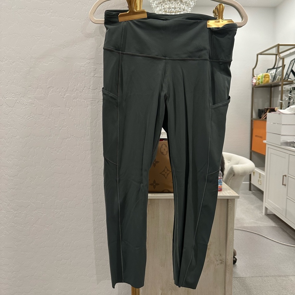 Lululemon Fast and Free High Rise Crop 23”